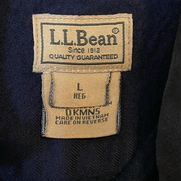L.L. Bean Shirt Mens Large Navy Blue 100% Wool Long Sleeve Pockets Vintage - Picture 4 of 8
